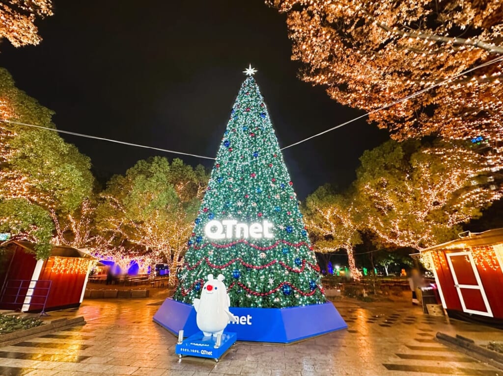 『 Christmas Advent ～QTnet presents 光のフォレスト 』の開催は、２０２３年１２月２５日（月）までですよ。