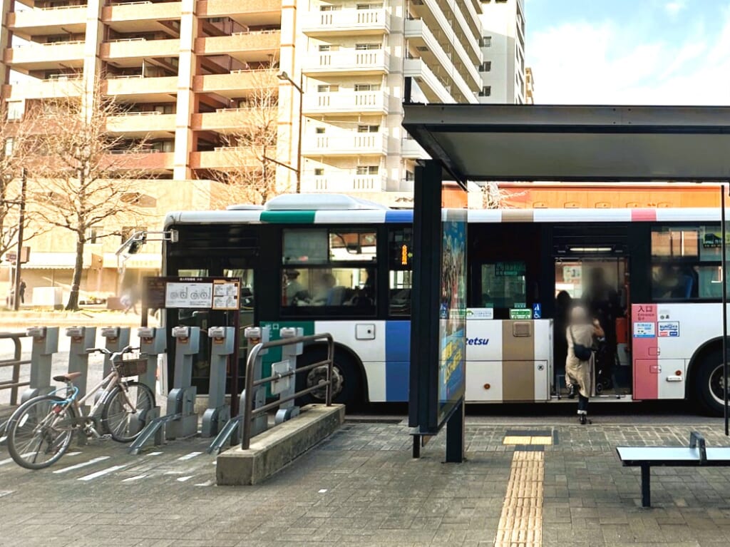にしてつバス運賃割引サービスが、すべての土・日・祝日に拡大します。