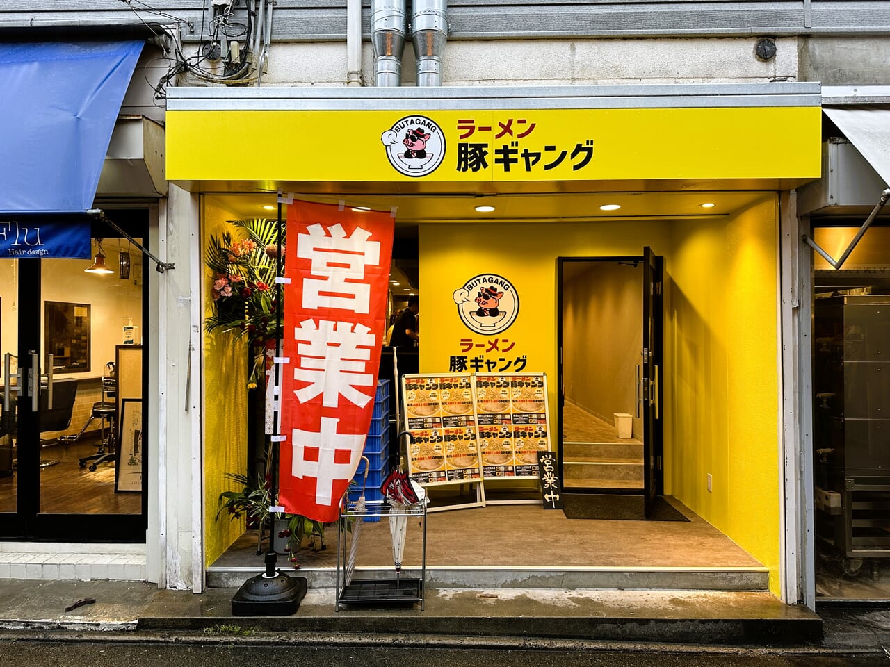 ”天神本店” に次いで福岡２号店！『 豚ギャング 西新店 』が６月６日Newオープンしましたよ。